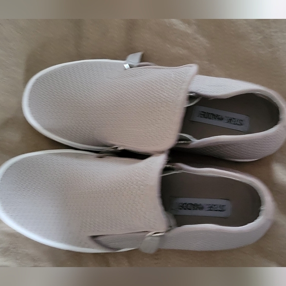 Steve Madden Click Wedge Sneakers - Gray - Size 8 M. - Picture 7 of 8